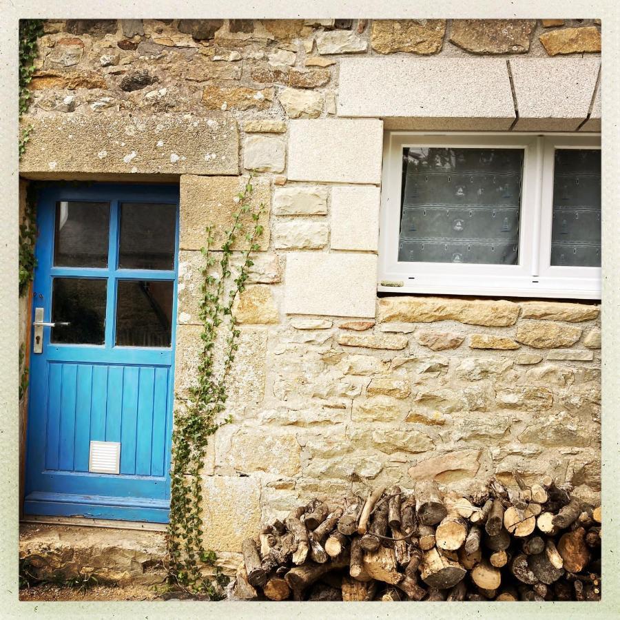 Holiday home Authentique Maison De Pecheur Au Coeur D'un Hameau Crozon